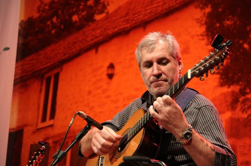 Valdir Verona se apresenta hoje, na Casa de Cultura Mario Quintana