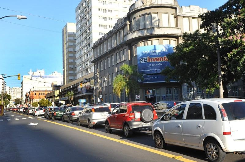  Com a volta &agrave;s aulas, foi realizada uma a&ccedil;&atilde;o de educa&ccedil;&atilde;o no tr&acirc;nsito
