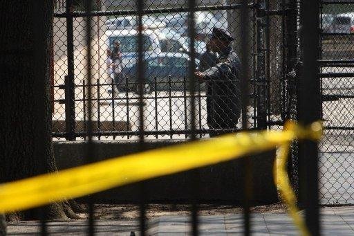 Dois homens teriam ensacado partes do corpo e distribu&iacute;do pelo bairro