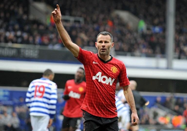 Na v&eacute;spera de completar marca, Giggs assina renova&ccedil;&atilde;o com United 