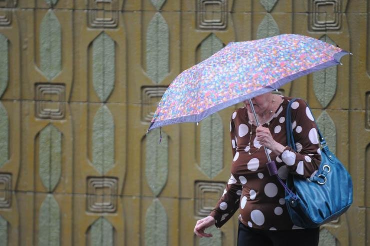 Pancadas de chuva atingiram a Capital no final da manh&atilde;