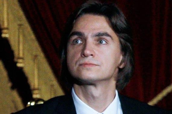 Serguei Filin sofreu um ataque com &aacute;cido em janeiro passado