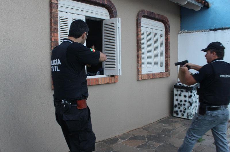 Opera&ccedil;&atilde;o foi deflagrada na manh&atilde; de hoje em Viam&atilde;o e Gravata&iacute;