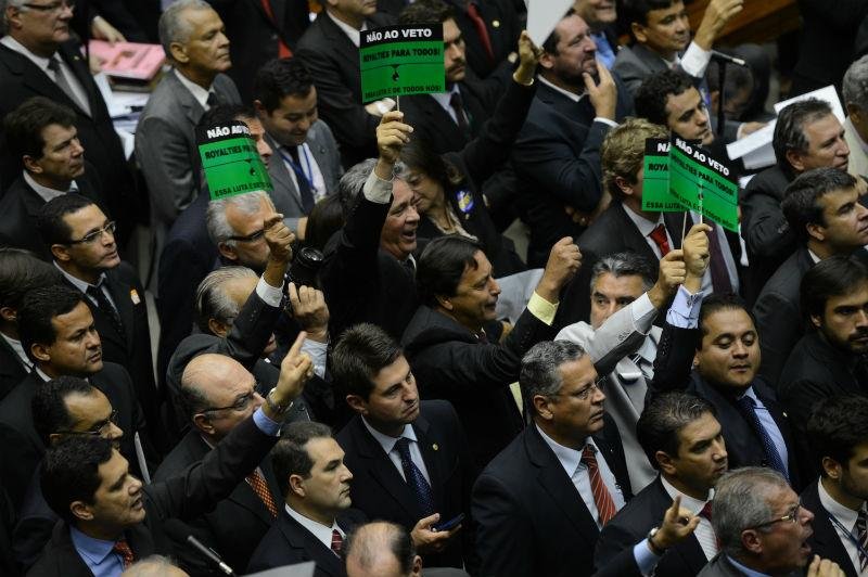 Vota&ccedil;&atilde;o foi tumultuada no Congresso Nacional