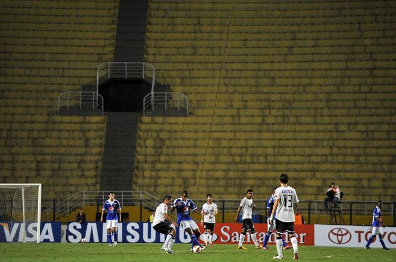 Conmebol muda puni&ccedil;&atilde;o e Corinthians ter&aacute; torcida pela Libertadores