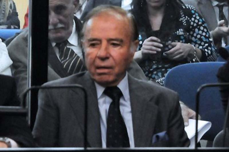Ex-presidente Carlos Menem foi condenado por contrabando de armas