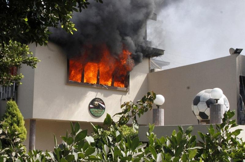Federa&ccedil;&atilde;o Eg&iacute;pcia de Futebol foi incendiada no Cairo