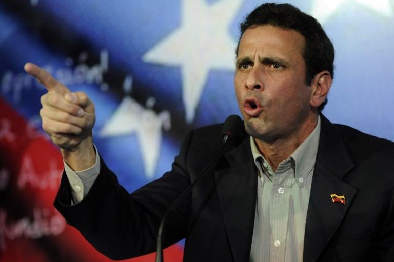 Capriles confirmou candidatura nesse domingo 