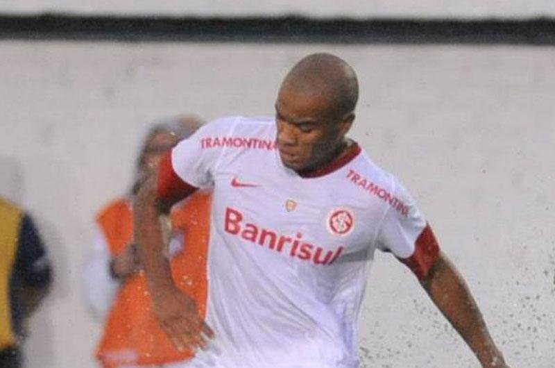 Rodrigo Moledo foi cotado por Dunga para a Sele&ccedil;&atilde;o