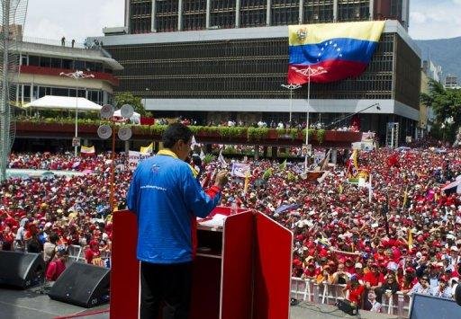 Maduro promete acabar com criminalidade na Venezuela