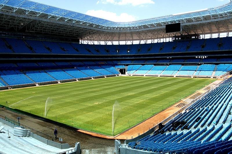 Gr&ecirc;mio admite hip&oacute;tese de comprar Arena