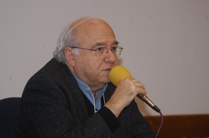 Luis Fernando Verissimo recebe alta