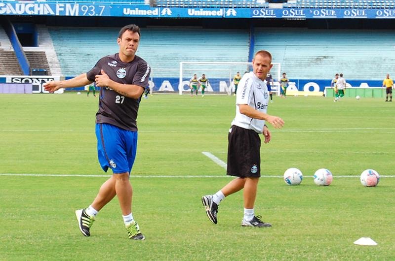 Gladiador fez trabalhos f&iacute;sicos, mas dificilmente ter&aacute; condi&ccedil;&otilde;es de atuar neste s&aacute;bado