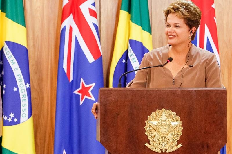 Presidente salientou que presen&ccedil;a de Francisco na Jornada Mundial da Juventude fortalecer&aacute; la&ccedil;os com o Vaticano