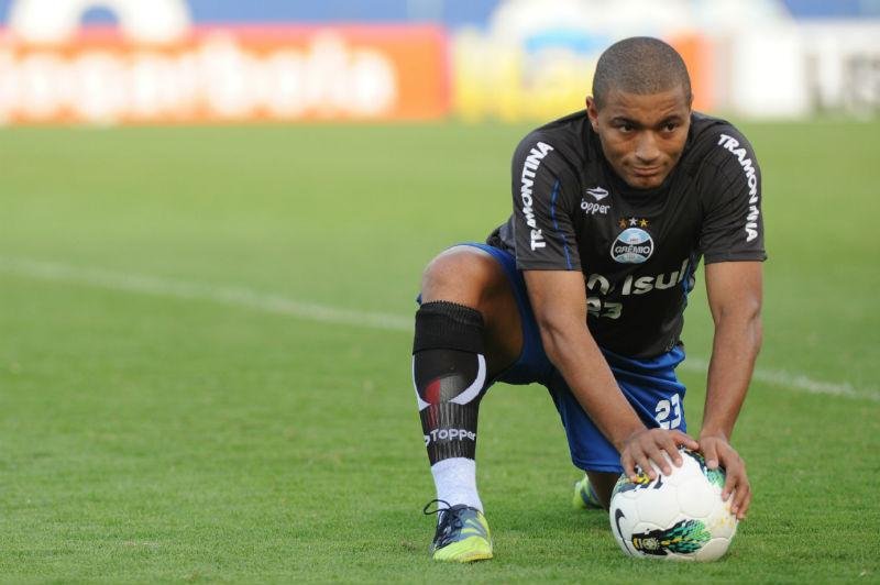 Gr&ecirc;mio consegue absolvi&ccedil;&atilde;o de Pico ap&oacute;s puni&ccedil;&atilde;o no STJD  