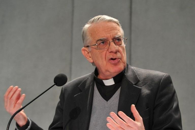 Seguran&ccedil;as ter&atilde;o de se adaptar &agrave; informalidade do Papa, diz porta-voz do Vaticano
