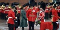 Kate Middleton e príncipe William participaram da parada em homenagem a São Patrício