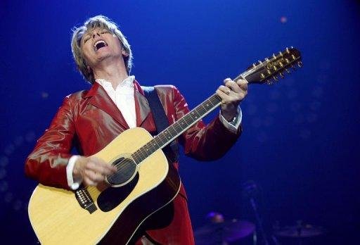 &Iacute;dolo do rock gravou &aacute;lbum em segredo e recebeu grandes elogios da cr&iacute;tica