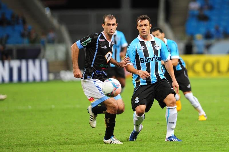 Kleber atuou por 21 minutos contra o Lajeadense
