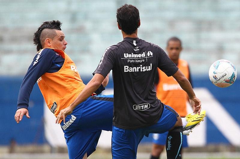 Lateral disse que foco do Gr&ecirc;mio deve ser o Gauch&atilde;o at&eacute; o jogo contra o Fluminense, em abril