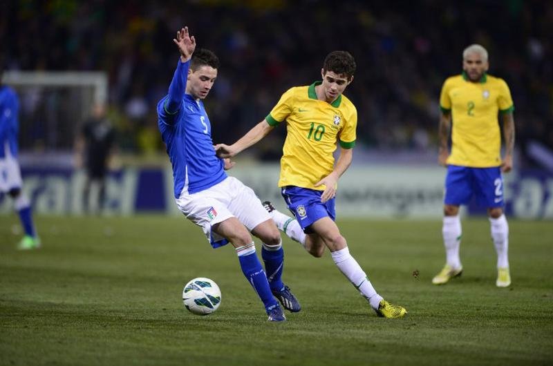 Oscar marcou o segundo gol da Sele&ccedil;&atilde;o, mas n&atilde;o evitou o empate
