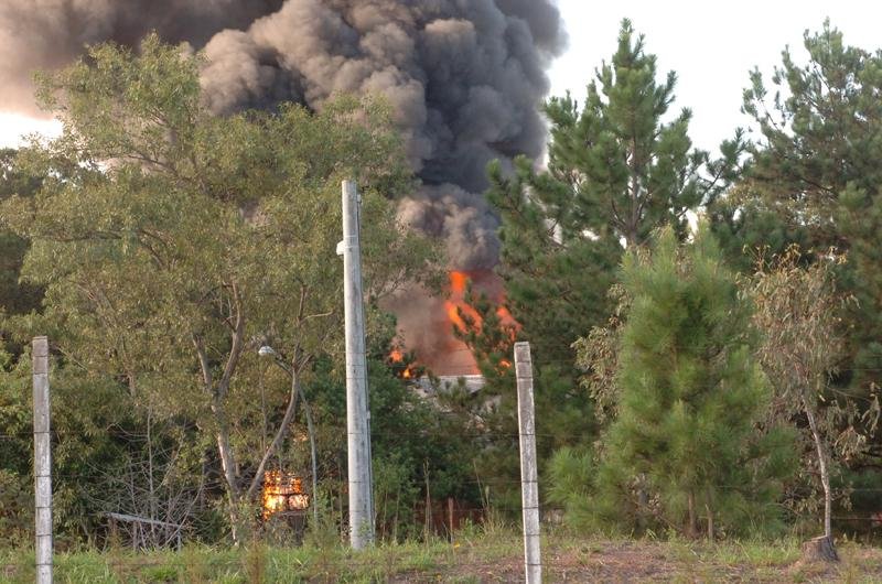 BM confirma morte de um homem no inc&ecirc;ndio em Cachoeirinha