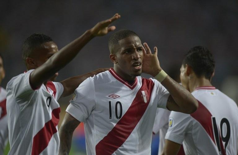 Farf&aacute;n garantiu a vit&oacute;ria do Peru sobre o Chile
