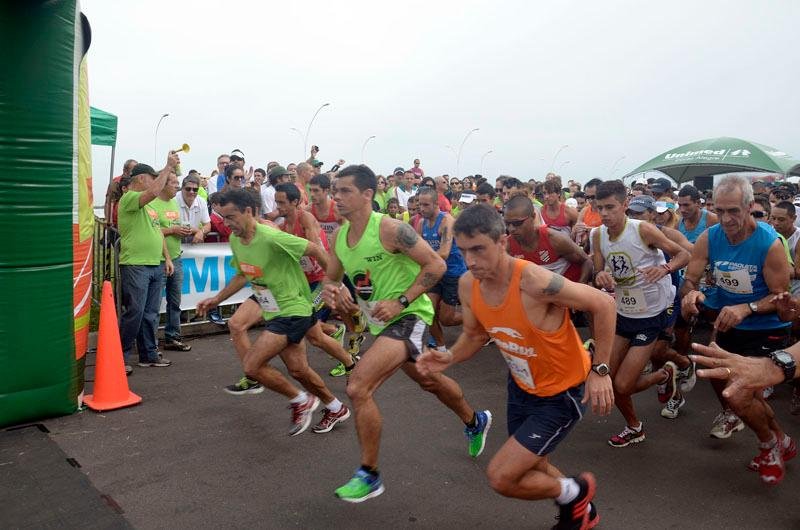 Mais de 2 mil corredores, divididos em categorias infantil, adultos e veteranos, participaram das atividades