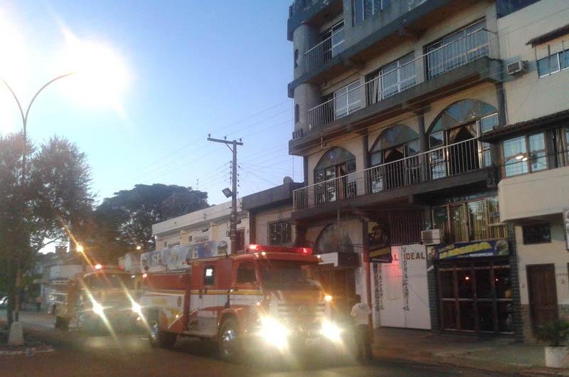 Inc&ecirc;ndio em mesquita mobilizou duas viaturas dos bombeiros