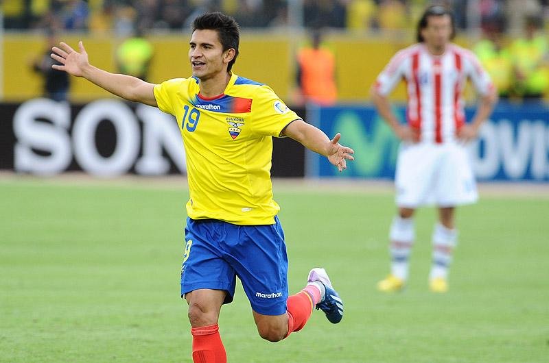 Equador vira e goleia o Paraguai pelas Eliminat&oacute;rias