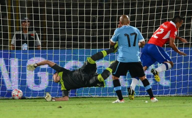 Paredes marcou primeiro gol dos chilenos