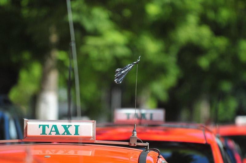 Taxistas protestaram no final de semana ap&oacute;s a morte de tr&ecirc;s motoristas