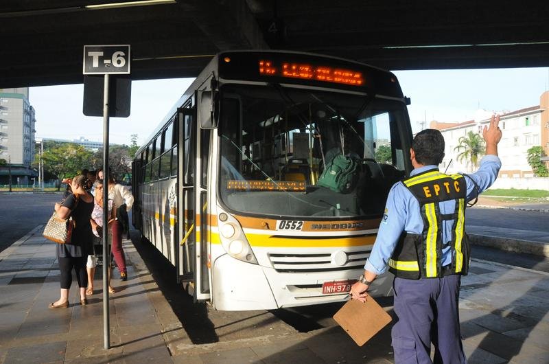 Superlota&ccedil;&atilde;o  &eacute; outra reclama&ccedil;&atilde;o frequente dos passageiros