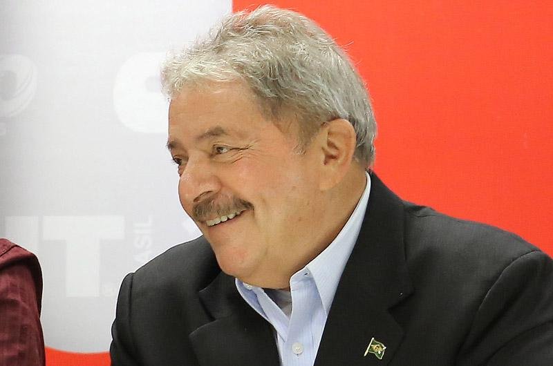 Ex-presidente passou por exames no Hospital S&iacute;rio-Liban&ecirc;s, em S&atilde;o Paulo
