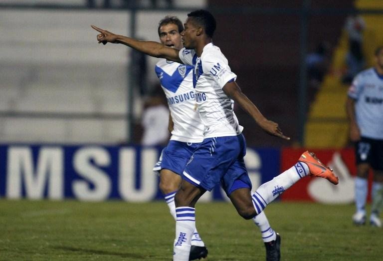 Argentinos aplicaram 3 a 1 no Deportes Iquique e lideram Grupo 4 com 12 pontos