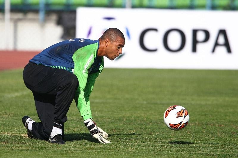 Dida segue fora e abre espa&ccedil;o para Grohe no Gr&ecirc;mio