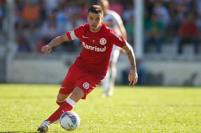 D&acute;Alessandro discutiu com advers&aacute;rios neste domingo