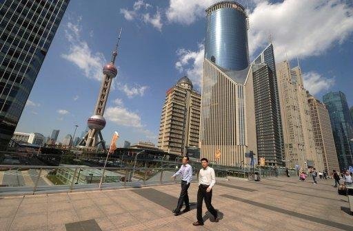 China admite dificuldade para manter n&iacute;vel de crescimento