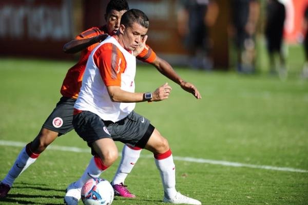 Dirigentes acreditam que semana cheia devolver&aacute; f&ocirc;lego ao time de Dunga