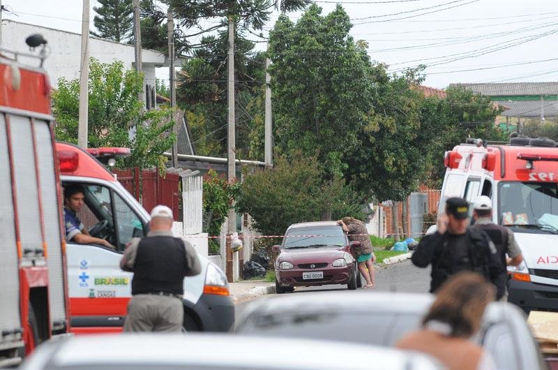 M&atilde;e do jovem acompanhou as negocia&ccedil;&otilde;es e levou celular at&eacute; o carro