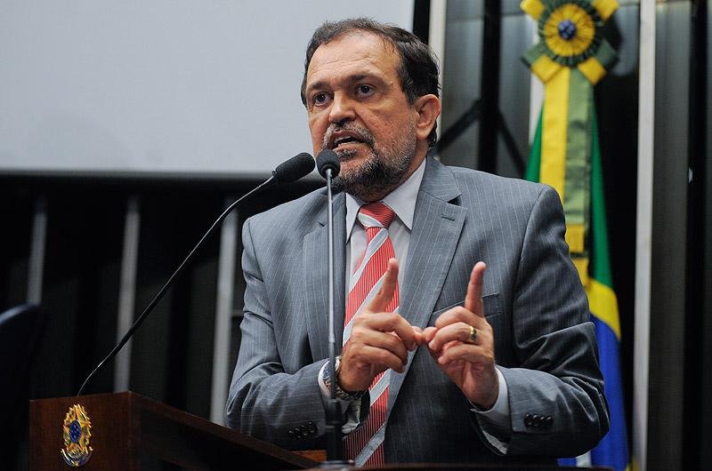 Texto do senador Walter Pinheiro prevaleceu sem altera&ccedil;&otilde;es