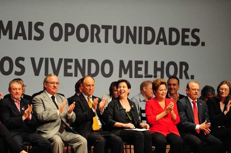 Presidente participa da cerim&ocirc;nia do Programa de Erradica&ccedil;&atilde;o da Pobreza Extrema em Porto Alegre