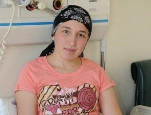 M&eacute;dicos conseguiram implantar com sucesso no &uacute;tero de Derya Sert varios embri&otilde;es fecundados in vitro 