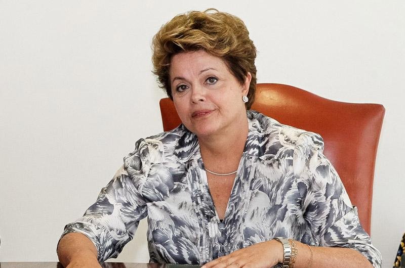 Dilma felicita Maduro por vit&oacute;ria nas elei&ccedil;&otilde;es na Venezuela