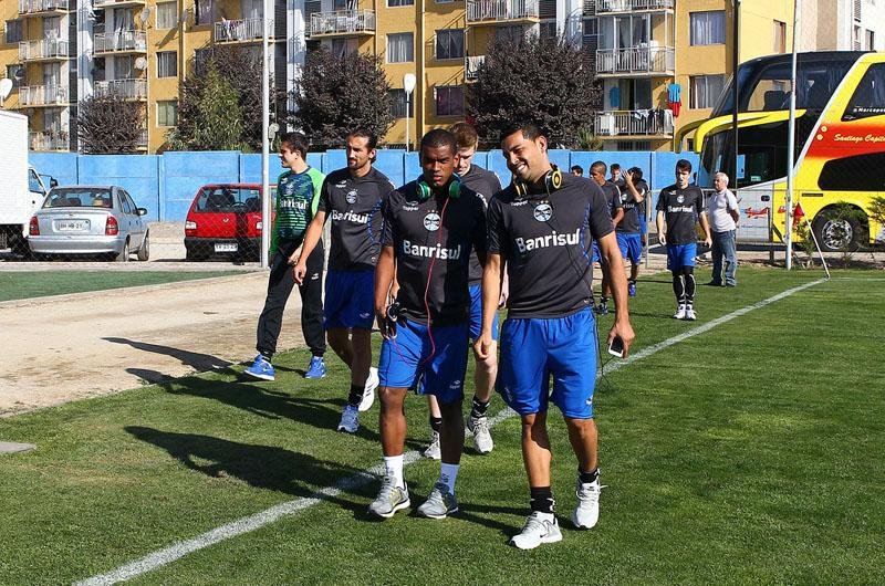 Jogadores treinaram no Centro de Treinamentos da Universidad de Chile