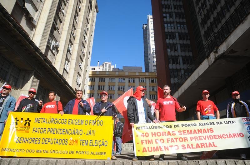 Categorias pediram agiliza&ccedil;&atilde;o na pauta de reivindica&ccedil;&otilde;es entregue ao governo federal em mar&ccedil;o