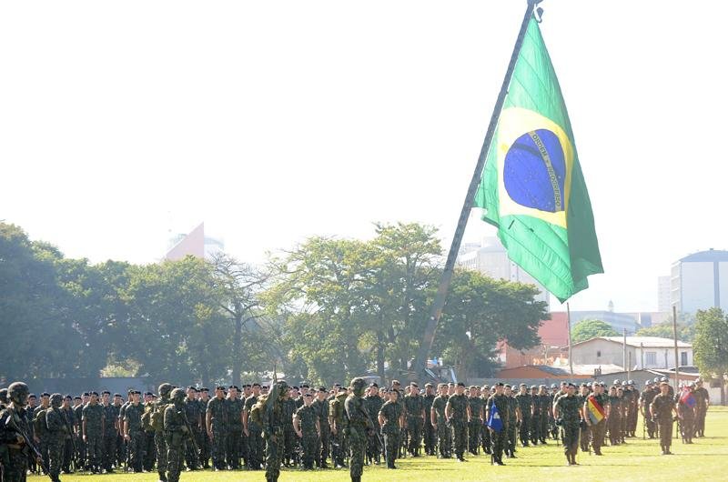 Segundo o general Bolivar, a cerim&ocirc;nia teve o objetivo de refor&ccedil;ar a cultura patri&oacute;tica e mostrar a integra&ccedil;&atilde;o do Exercito com a sociedade brasileira