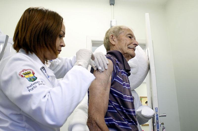 Meta &eacute; vacinar 231 mil pessoas na faixa et&aacute;ria a partir dos 60 anos na Capital