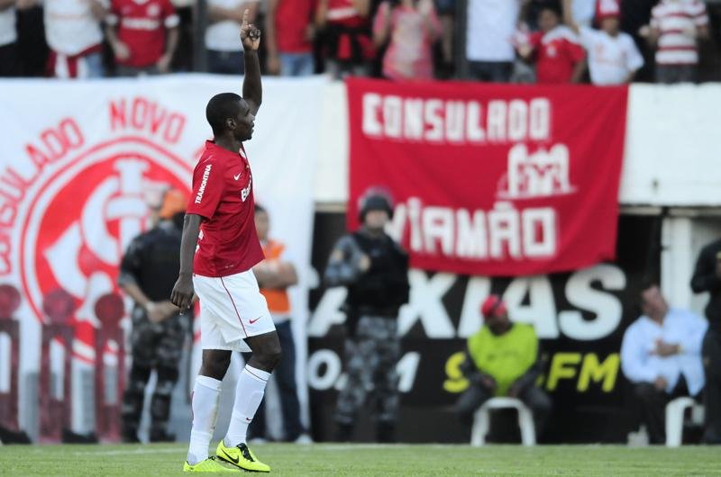 Juan marcou os dois do Inter sobre o Lajeadense