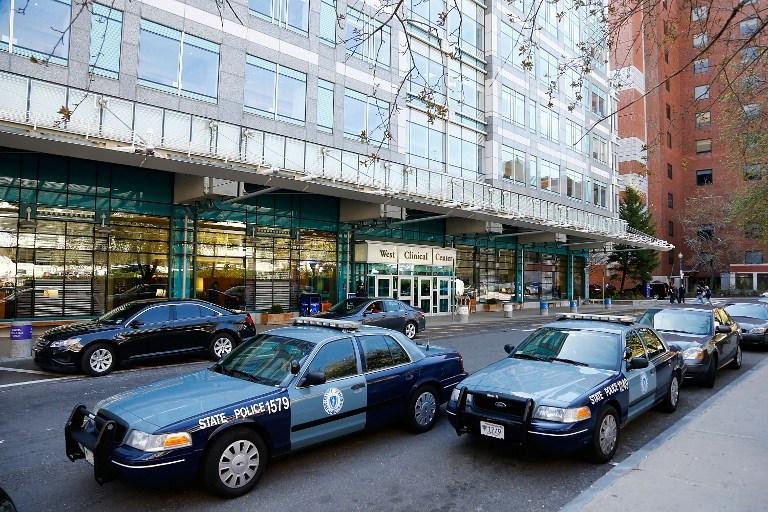 Suspeito de atentados em Boston est&aacute; consciente e responde perguntas
